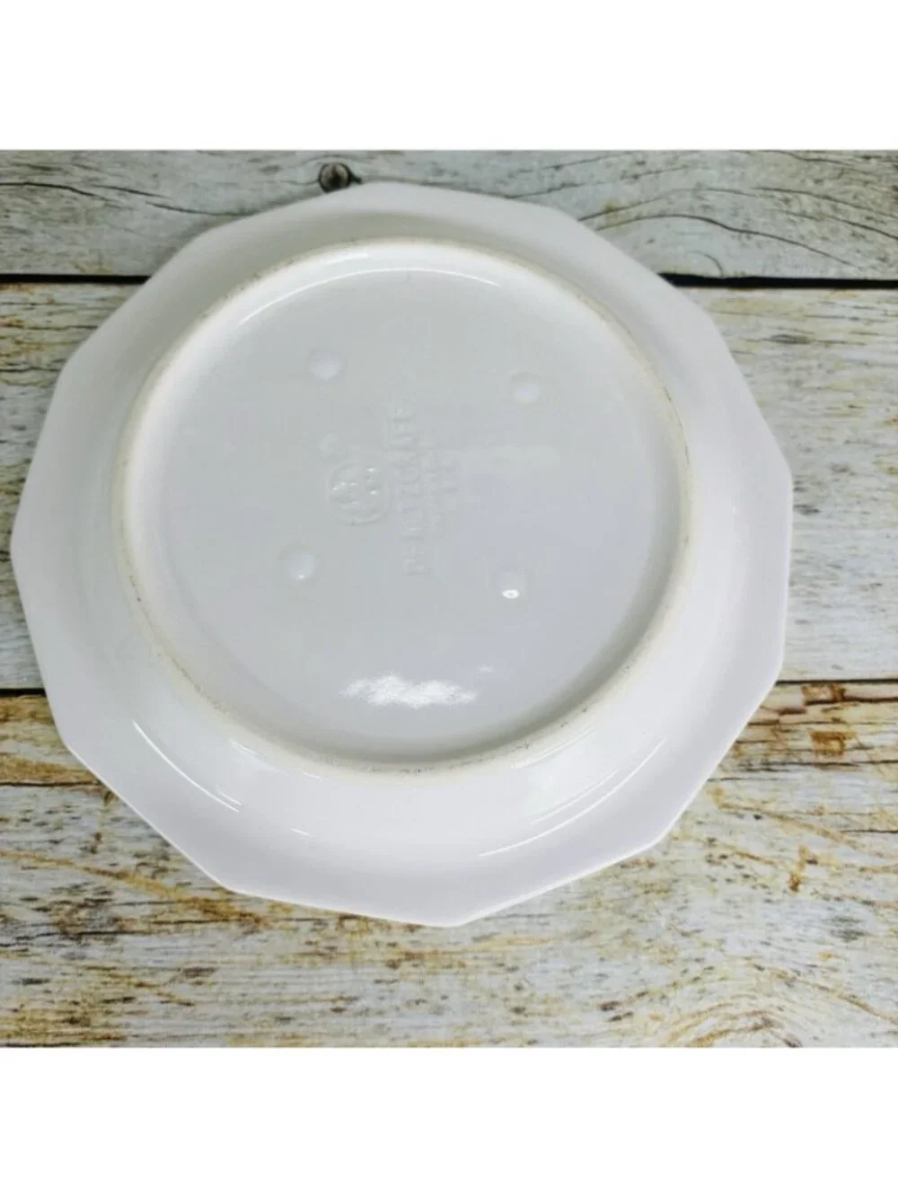 Pfaltzgraff HERITAGE WHITE Multisided Castle Mark Stoneware Salad Plates Set 6
